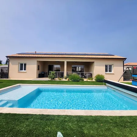 Villa En Ardeche L'olympe Climatisee Avec Sa Piscine Privee Et Chauffee Joyeuse